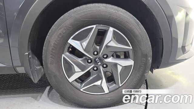Kia Sorento (IV) HEV 1.6 4WD Prestige 2021 — фото 21
