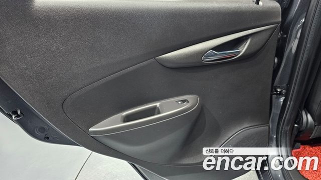 Chevrolet Spark Premier 2022 — фото 25