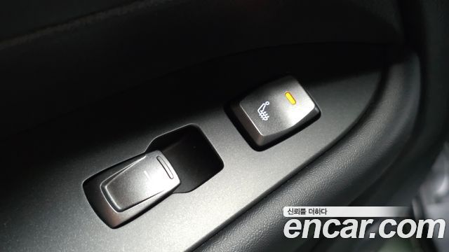 KG Mobility (SsangYong) Rexton Sports Khan Diesel 2.2 4WD Prestige 2022 — фото 19