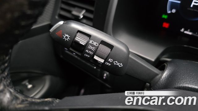 KG Mobility (SsangYong) Rexton Sports Khan Diesel 2.2 4WD Prestige 2022 — фото 30