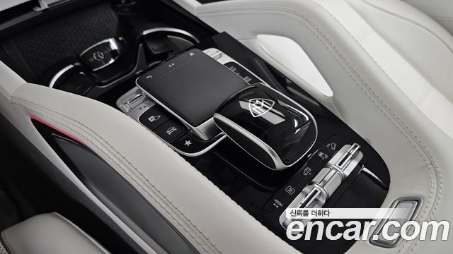 Mercedes-Benz GLS-Class (X167) Maybach GLS600 4MATIC Manufakur 2023 — фото 29
