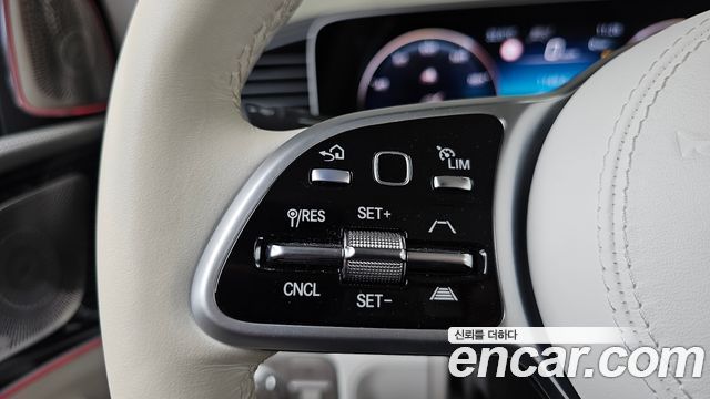 Mercedes-Benz GLS-Class (X167) Maybach GLS600 4MATIC Manufakur 2023 — фото 31