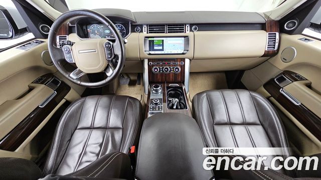 Land Rover Range Rover (IV) 5.0 SC Vogue SE 2017 — фото 7