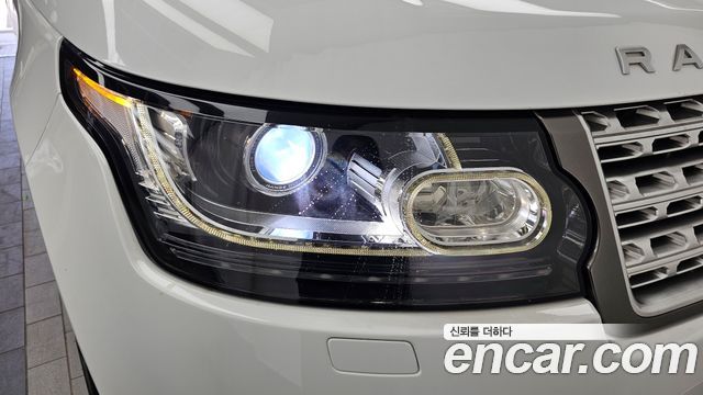 Land Rover Range Rover (IV) 5.0 SC Vogue SE 2017 — фото 22
