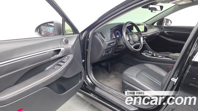 Hyundai Sonata (DN8) 2.0 LPG(Disabled Person) Premium 2022 — фото 10