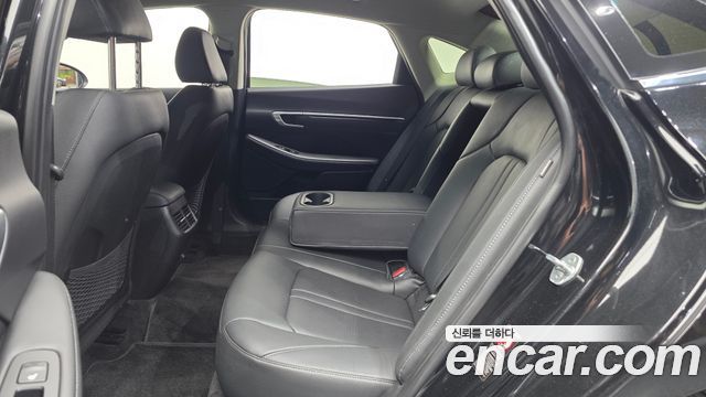 Hyundai Sonata (DN8) 2.0 LPG(Disabled Person) Premium 2022 — фото 12