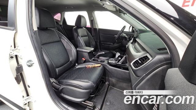 Kia Seltos Gasoline 1.6 Turbo 2WD Prestige 2021 — фото 26