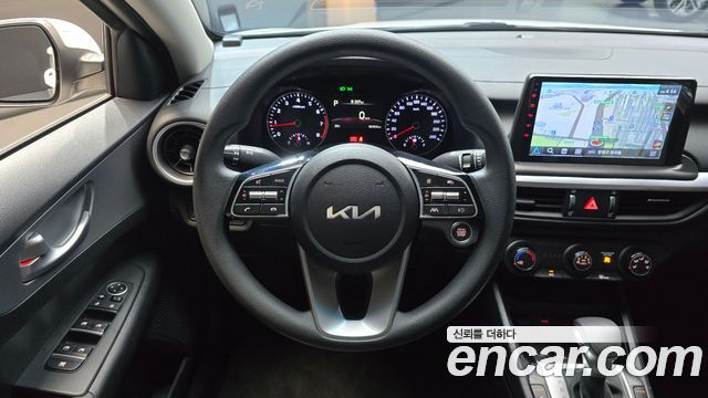 Kia K3 (II) 1.6 Trendy 2023 — фото 12