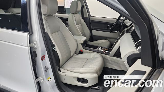 Land Rover Discovery Sport 2.0 TD4 SE (150PS) 2017 — фото 12