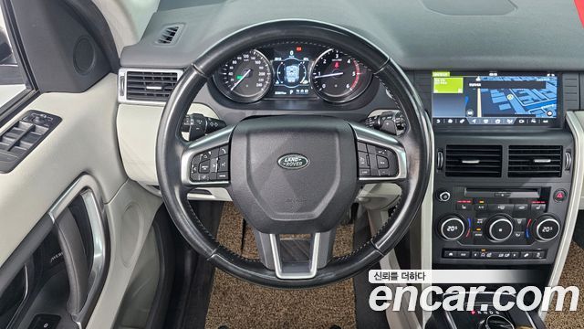 Land Rover Discovery Sport 2.0 TD4 SE (150PS) 2017 — фото 13