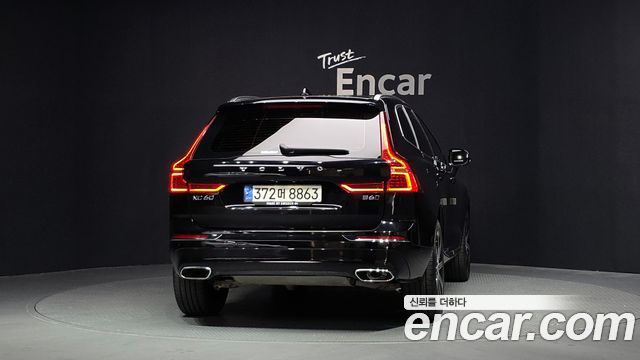 Volvo XC60 (II) B6 Inscirtion 2021 — фото 4