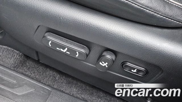 Kia Mohave The Master Diesel 3.0 4WD 5-Seater Platinum 2021 — фото 28