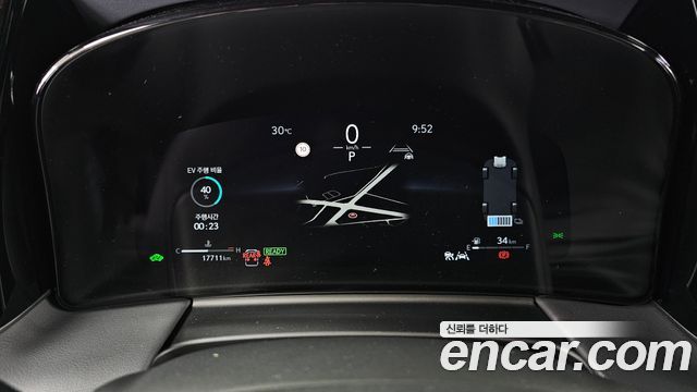 Lexus LM (II) 500h Royal 2025 — фото 8