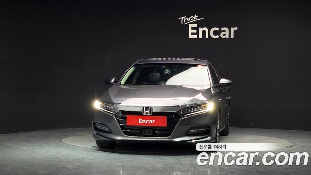 Honda Accord (X) 2.0 Hybrid Touring 2020 — фото 3