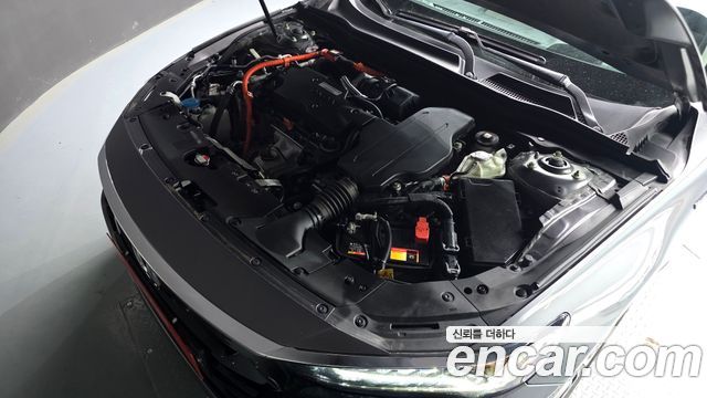Honda Accord (X) 2.0 Hybrid Touring 2020 — фото 6