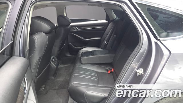 Honda Accord (X) 2.0 Hybrid Touring 2020 — фото 12