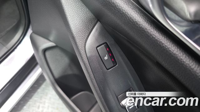 Honda Accord (X) 2.0 Hybrid Touring 2020 — фото 34