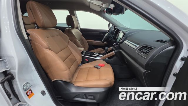 Renault Korea QM6 2.0 LPe RE Signature 2WD 2022 — фото 10