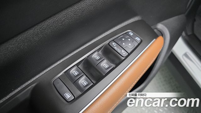 Renault Korea QM6 2.0 LPe RE Signature 2WD 2022 — фото 12