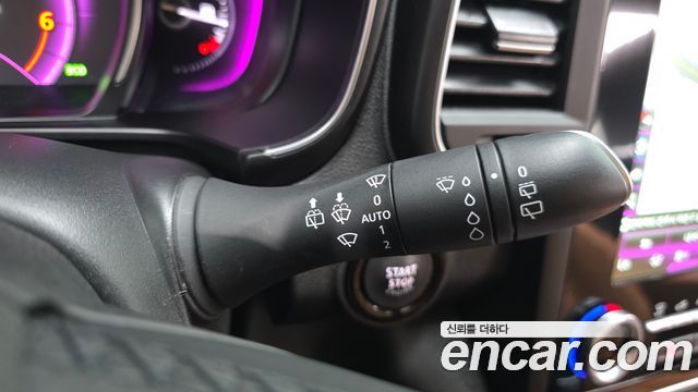 Renault Korea QM6 2.0 LPe RE Signature 2WD 2022 — фото 16