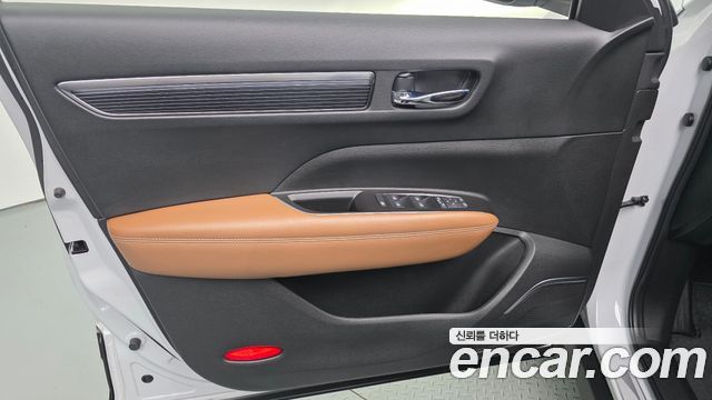 Renault Korea QM6 2.0 LPe RE Signature 2WD 2022 — фото 24