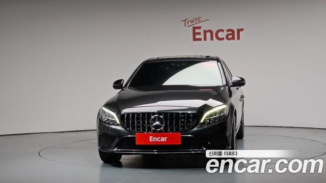 Mercedes-Benz C-Class (W205) C220 d 4MATIC 2020 — фото 3