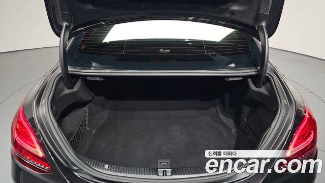 Mercedes-Benz C-Class (W205) C220 d 4MATIC 2020 — фото 20