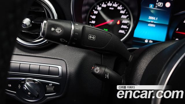 Mercedes-Benz C-Class (W205) C220 d 4MATIC 2020 — фото 27