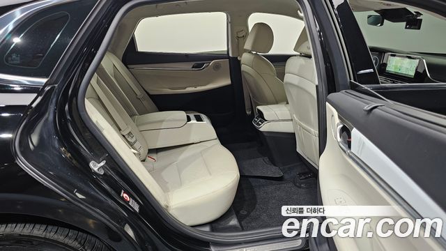 Hyundai Grandeur (IG) 2.5 Le Blanc 2023 — фото 11