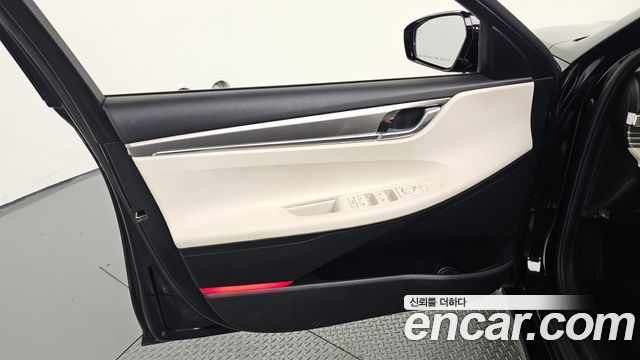 Hyundai Grandeur (IG) 2.5 Le Blanc 2023 — фото 24