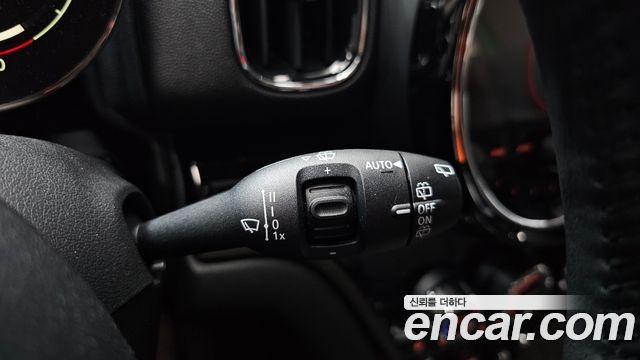 MINI Cooper Countryman Classic Plus Launch Pack 2nd Gen 2023 — фото 19