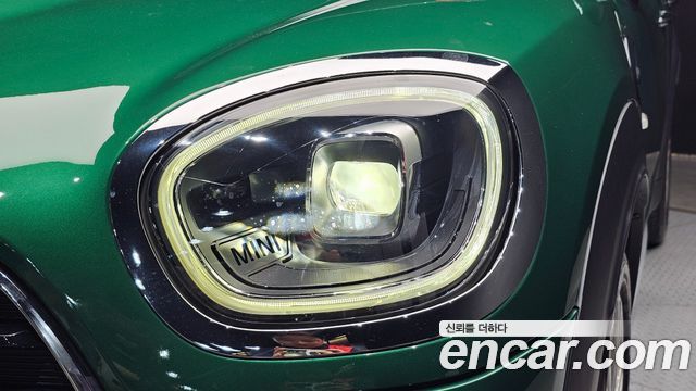 MINI Cooper Countryman Classic Plus Launch Pack 2nd Gen 2023 — фото 22