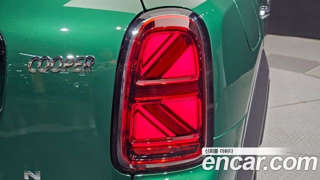 MINI Cooper Countryman Classic Plus Launch Pack 2nd Gen 2023 — фото 23
