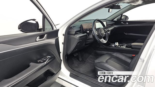 Kia K5 (III) 2.0 Prestige 2024 — фото 10