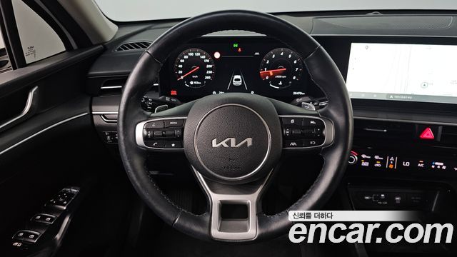 Kia K5 (III) 2.0 Prestige 2024 — фото 18