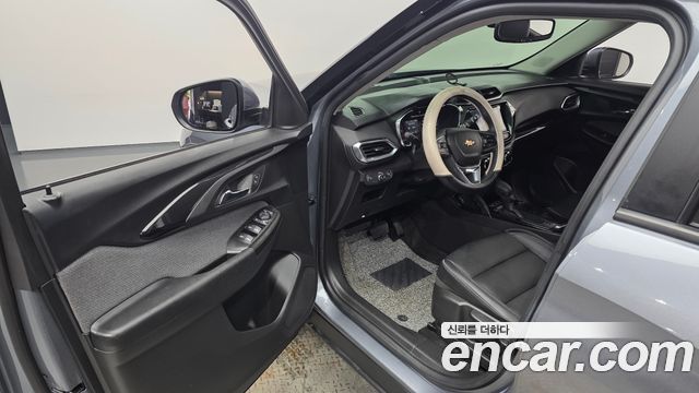 Chevrolet Trailblazer 1.3 Turbo 2WD Premier 2022 — фото 10