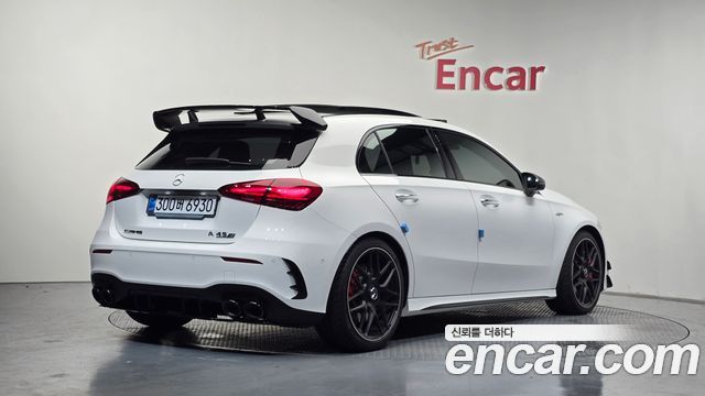 Mercedes-Benz A-Class (W177) AMG A45 S 4MATIC+ Hatchback 2025 — фото 2