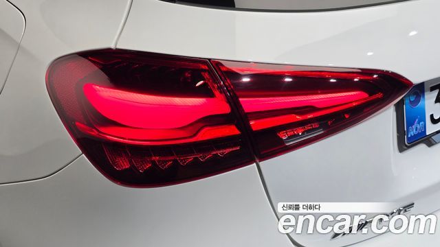 Mercedes-Benz A-Class (W177) AMG A45 S 4MATIC+ Hatchback 2025 — фото 23