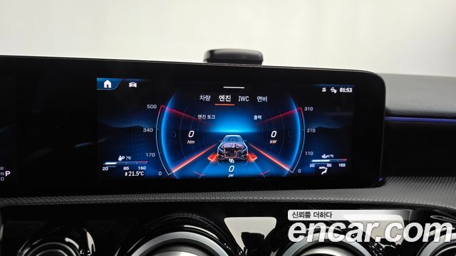 Mercedes-Benz A-Class (W177) AMG A45 S 4MATIC+ Hatchback 2025 — фото 31