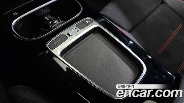 Mercedes-Benz A-Class (W177) AMG A45 S 4MATIC+ Hatchback 2025 — фото 36