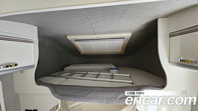 Hyundai Grand Starex Camping car 2021 — фото 20