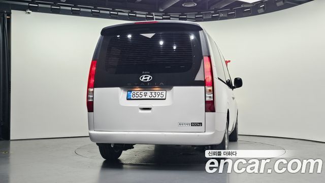 Hyundai Staria L3.5 Cargo 5-Seater Modern 2025 — фото 4