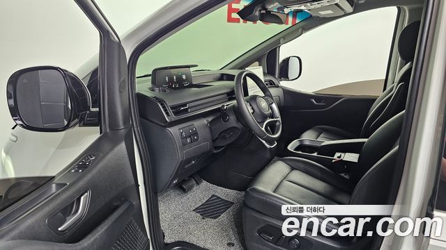 Hyundai Staria L3.5 Cargo 5-Seater Modern 2025 — фото 10