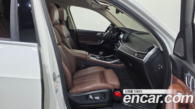 BMW X7 (G07) xDrive 40d Design Pure Excellence 7-Seater 2022 — фото 11