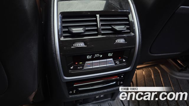 BMW X7 (G07) xDrive 40d Design Pure Excellence 7-Seater 2022 — фото 17