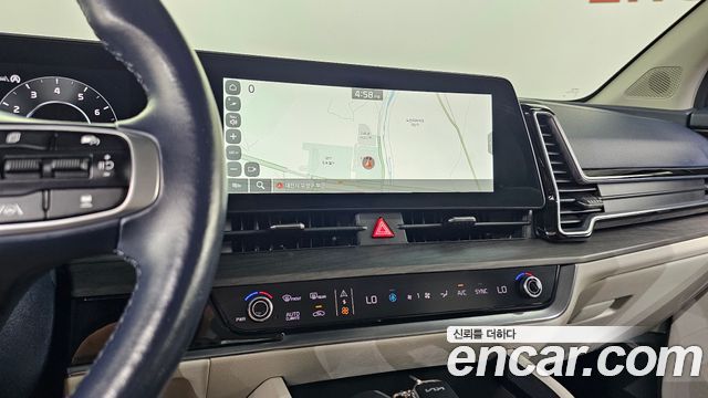 Kia Sportage (V) Gasoline 1.6 Turbo 2WD Signature 2022 — фото 14