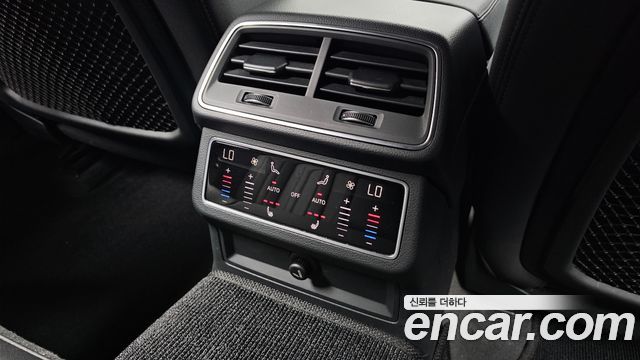 Audi A6 (C8) 45 TFSI Premium 2021 — фото 31