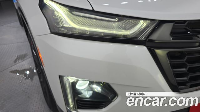 Chevrolet Traverse 3.6 AWD Redline 2023 — фото 22