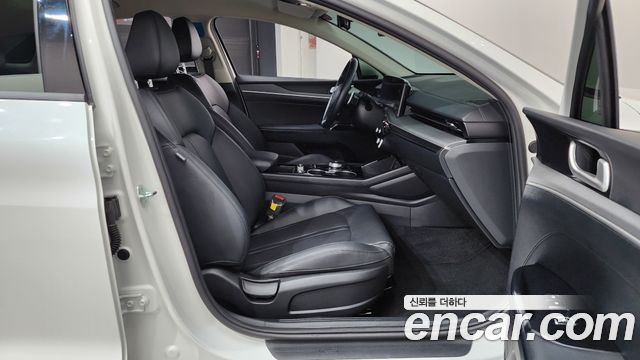 Kia K5 (III) 2.0 LPi(Rent) Prestige 2024 — фото 26