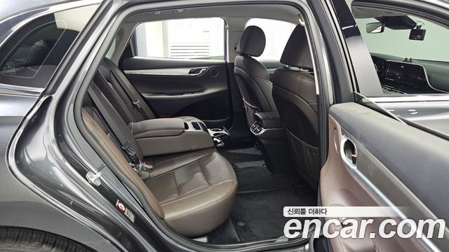 Hyundai Grandeur (IG) 2.5 Premium Choice 2021 — фото 11